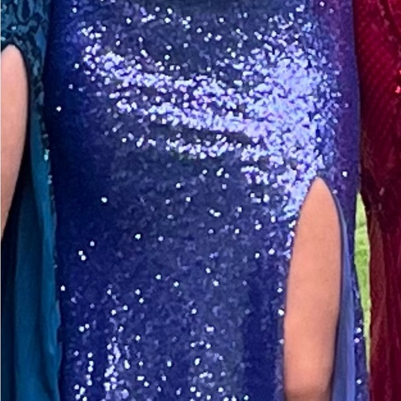 Sherri Hill prom dress size 6 - Picture 2 of 8